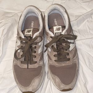 New Balance women shoes